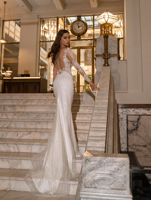 https://elisebride.ro/images/stories/virtuemart/product/2 Marisol       (3).jpg